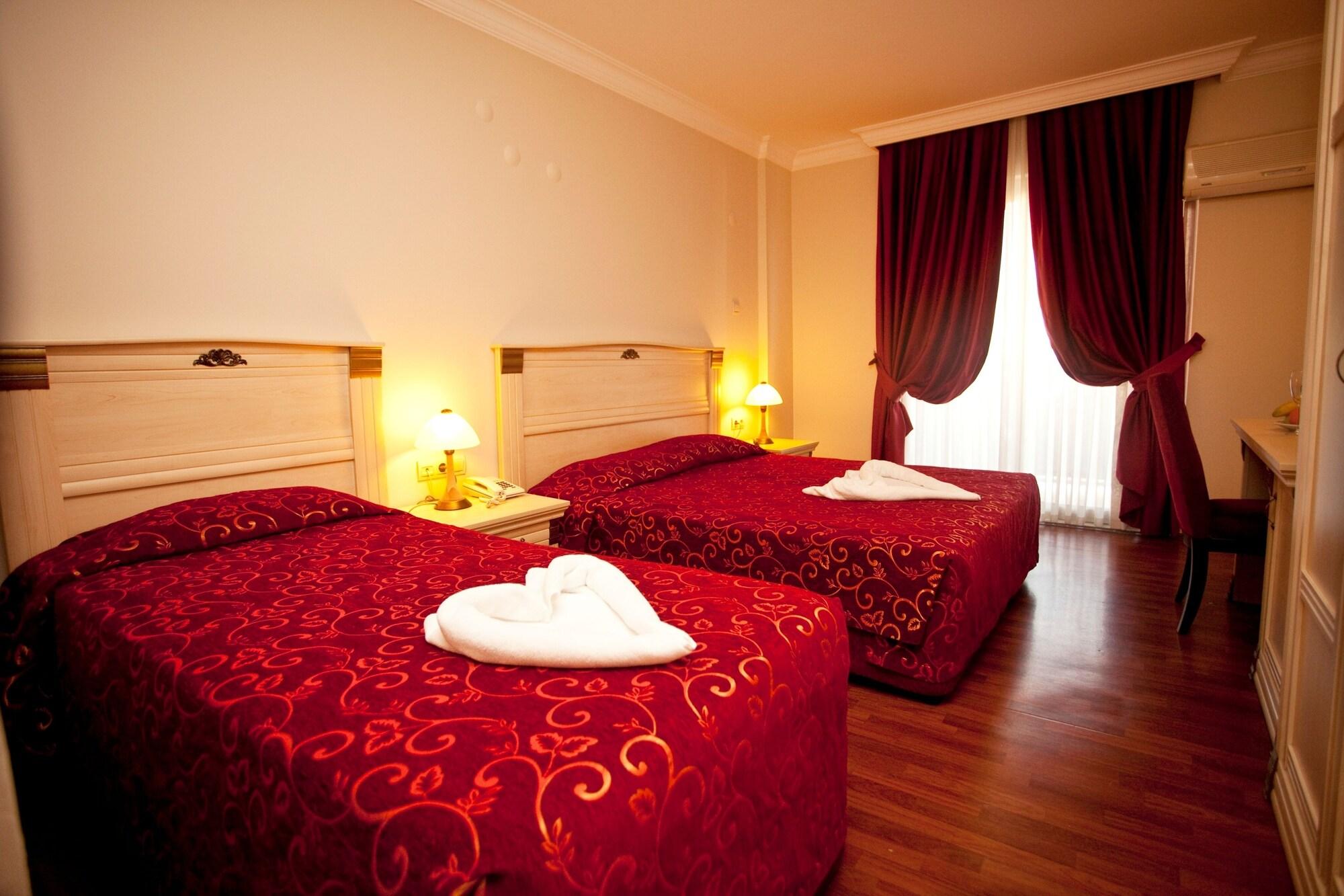 קוסדסי Duqqan Deluxe Hotel מראה חיצוני תמונה
